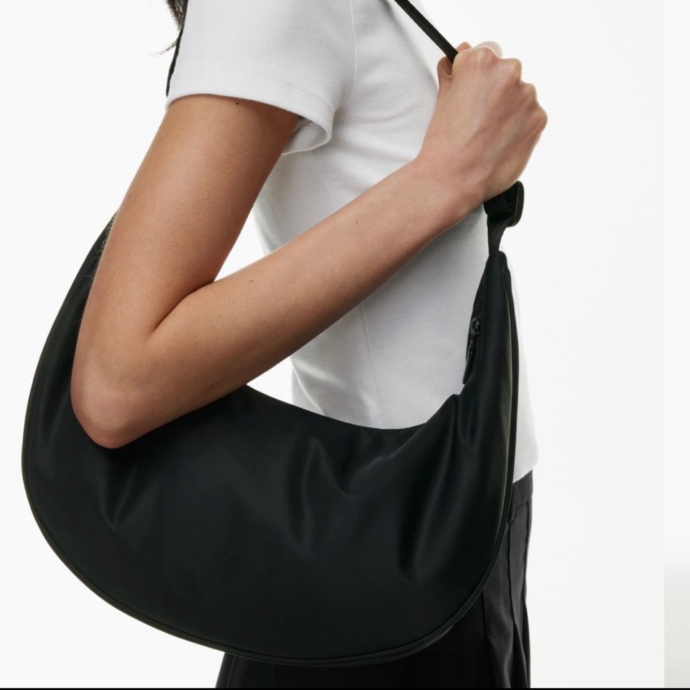 Aritzia Sunday Best bag cross body black bag